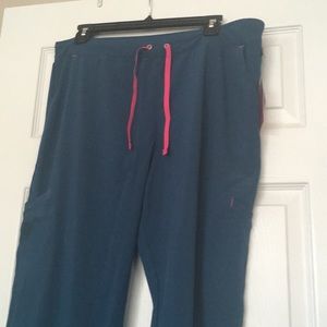 Smitten scrub pants